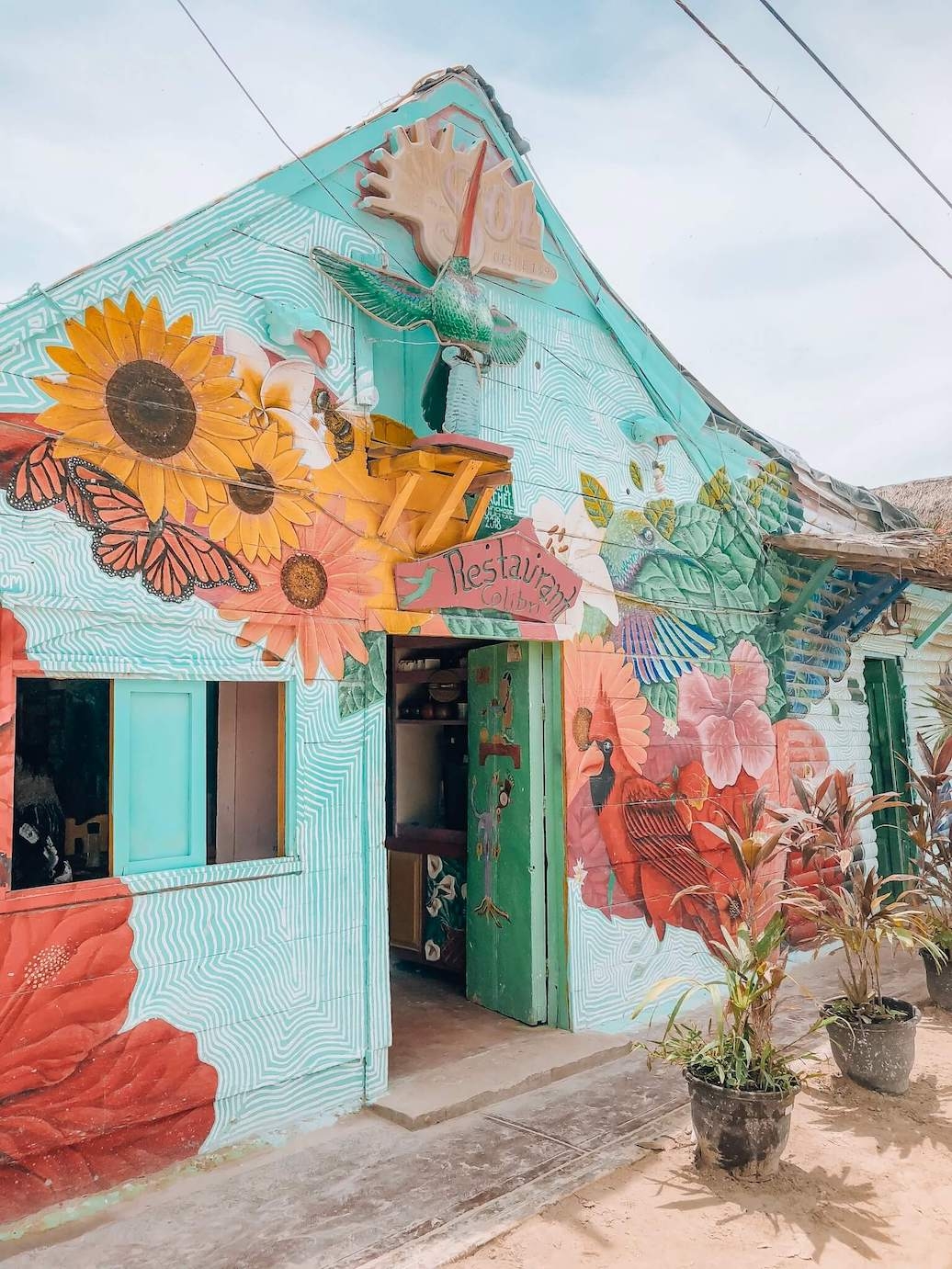 Street-art sur l&#039;île Holbox dans le Yucatan au Mexique