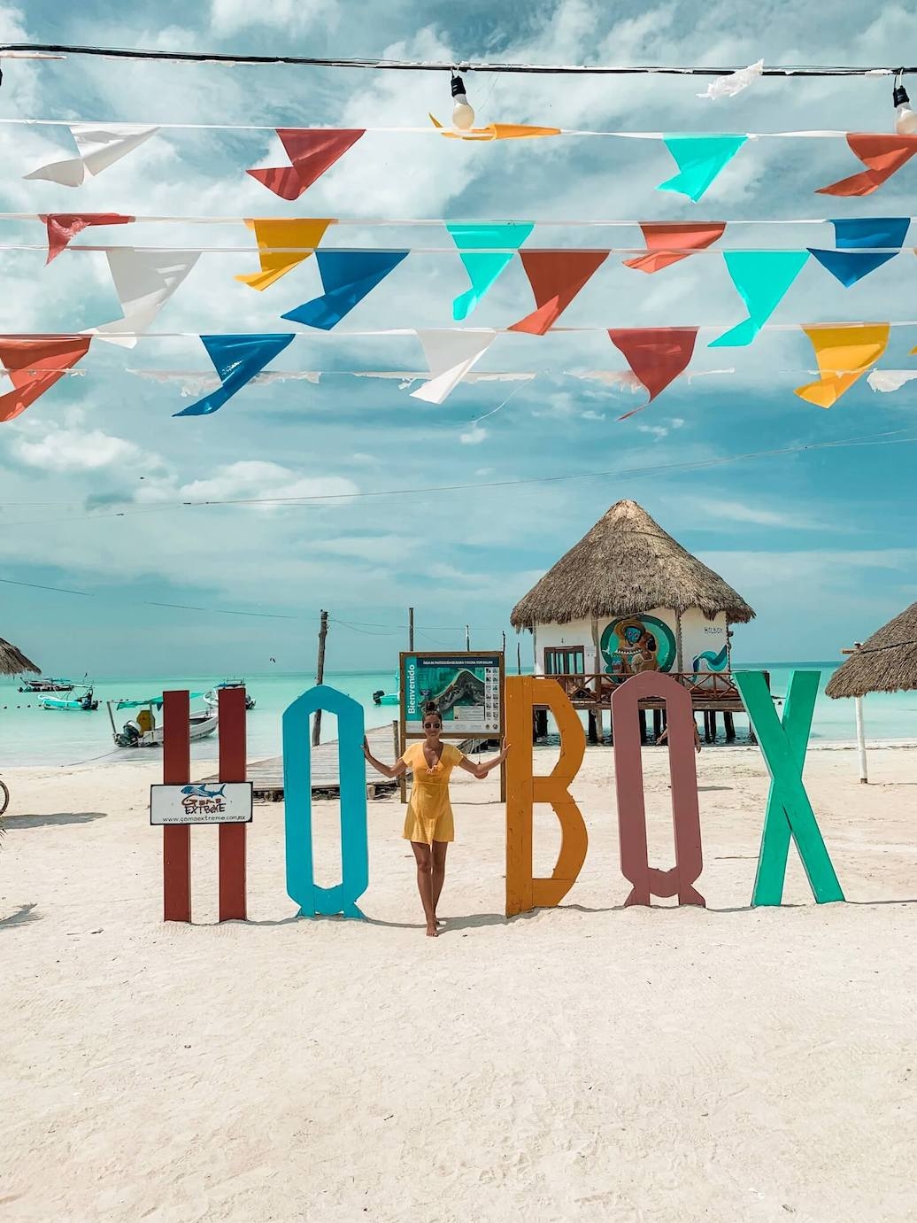 Lettres colorées de l&#039;île Holbox dans le Yucatan au Mexique