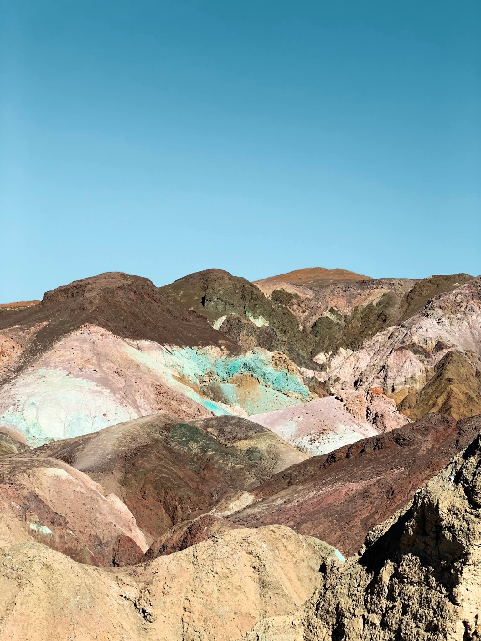 Photo des montagnes colorées de Death Valley